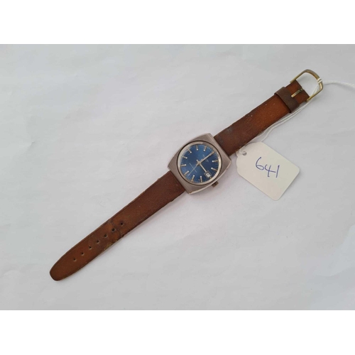 641 - A gents blue faced wrist watch with seconds sweep and calendar aperture