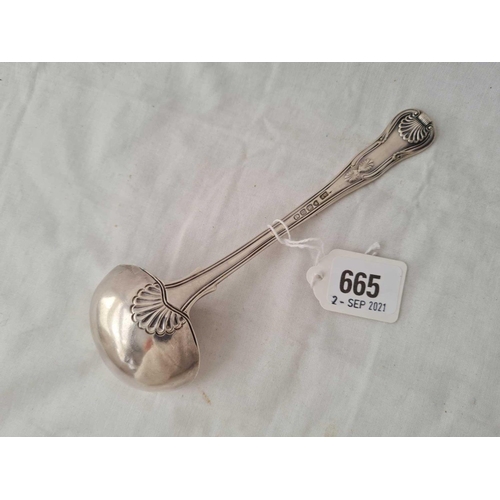 665 - Another Georgian kings pattern sauce ladle - London 1825 by R.P - 100 g.