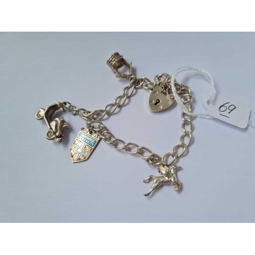 69 - Silver charm bracelet 18.5g