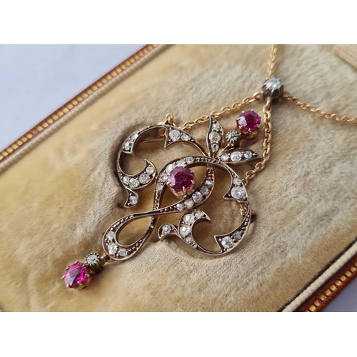 79 - ANTIQUE EDWARDIAN PENDANT NECKLET SET WITH DIAMONDS AND BURMA RUBIES IN ORIGINAL BOX