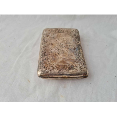 851 - An Edwardian cigarette case, the curved body engraved with scrolls - Birmingham 1908 - 135 g.