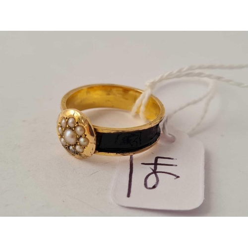 46 - A early Victorian black enamel and pearl cluster memorial ring 15cg gold size M - 2.1 gms