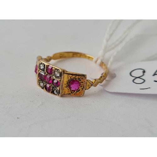 85 - Victorian ruby and diamond 18ct gold ring 2.8g inc