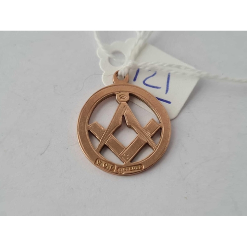 121 - A masonic fob pendant - 3.2 gms