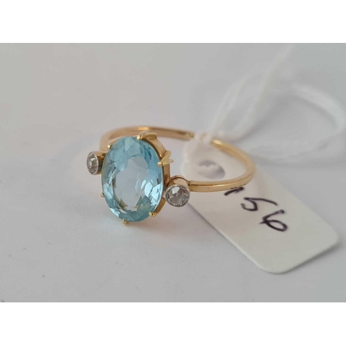 156 - ANTIQUE EDWARDIAN AQUAMARINE AND DIAMOND 3/S RING, AQUAMARING MEASURES  8 X 11 mm. SIZE R