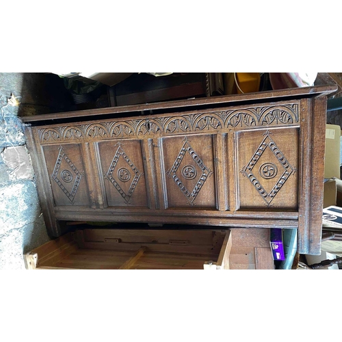 1686 - A 17th Century oak coffer with panelled front and top