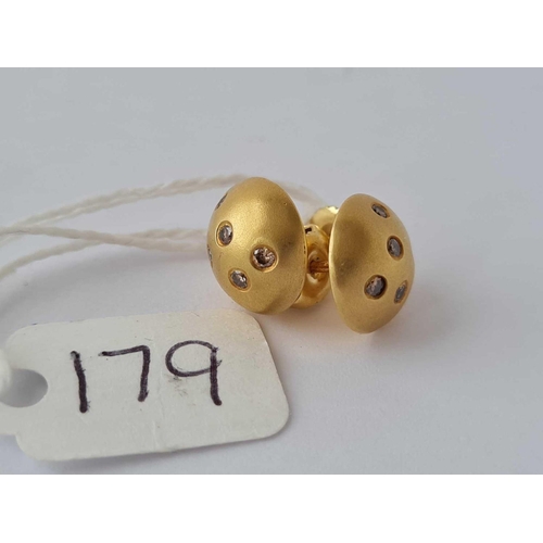 179 - A pair of modernistic designer disc earrings set with diamonds 18ct gold - 4.7 gms