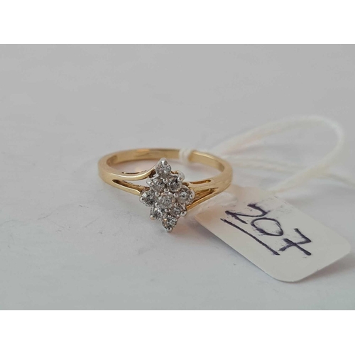 207 - A fancy diamond set ring 14ct gold size O - 2.6 gms