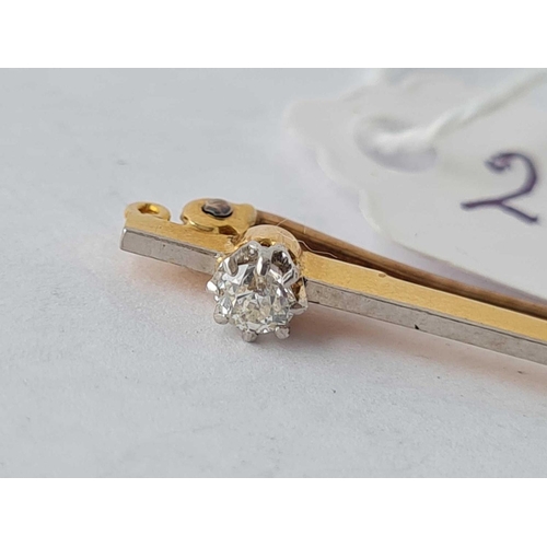 238 - A diamond brooch 15ct gold - 1.9 gms