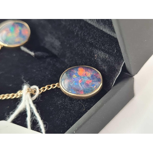 407 - A OPAL AND DOUBLET NECKLACE AND EARRING SET SCREW BACKED 20 INCH