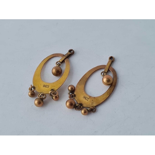 503 - A pair of antique earrings 9no wires) 9ct - 1.3 gms