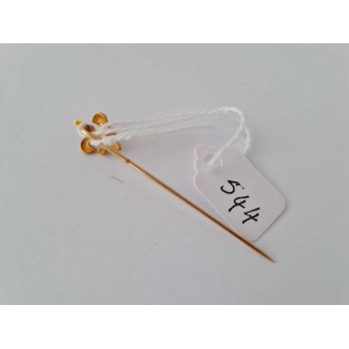 544 - A turquoise & pearl 14ct gold fleur de lys stick pin 1.5g inc