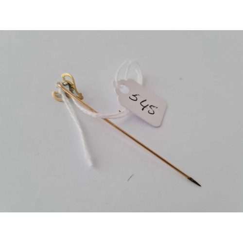 545 - A gold and aquamarine stick pin 1g inc