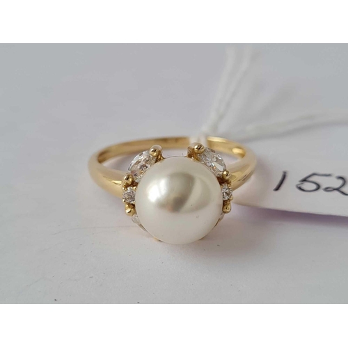 152 - A 14ct gold pearl & white stone dress ring size T 4.2g inc