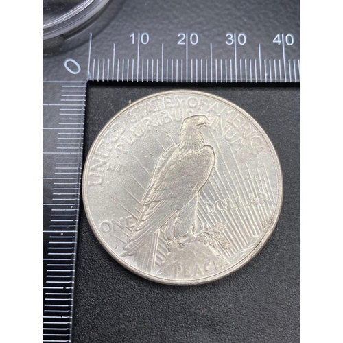 1566 - USA silver dollar 1923