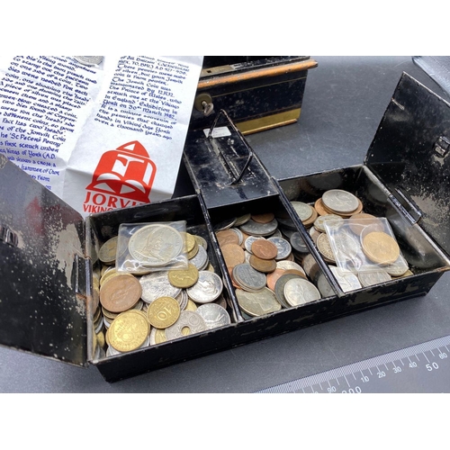 1571 - A cash tin of GB and foreign coins