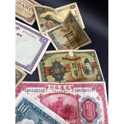 1573 - Various old foreign notes