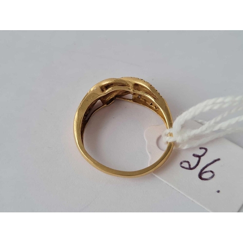 36 - A diamond ring 14ct gold size M � 2.9 gms