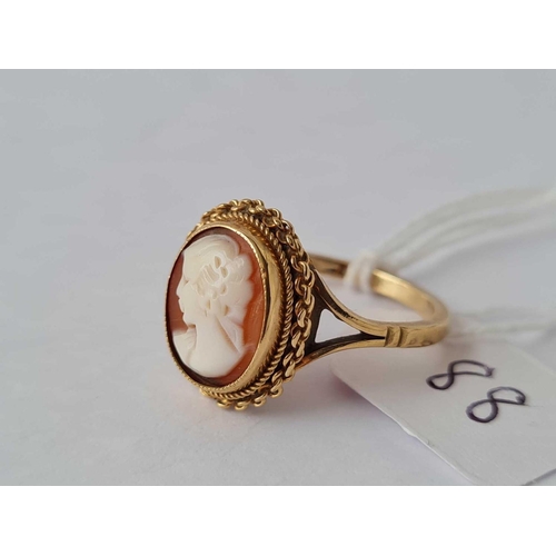 88 - A cameo ring 9ct size o � 3.1 gms