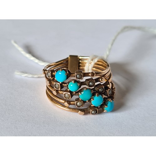 58 - A Victorian gold turquoise and pearl harem ring size H � 3 gms