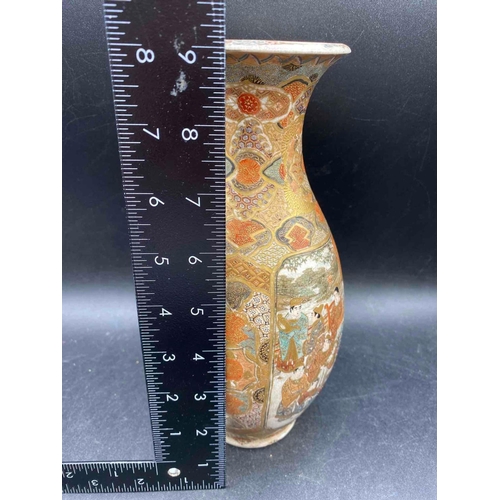 1743 - A good quality Satsuma vase decorated with numerous figures, 10” high