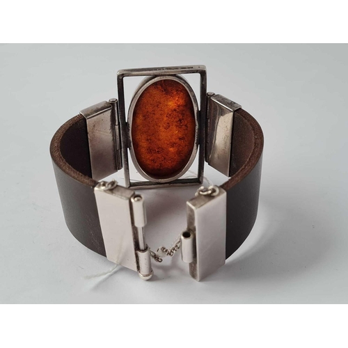 46 - A contemporary amber and silver bracelet