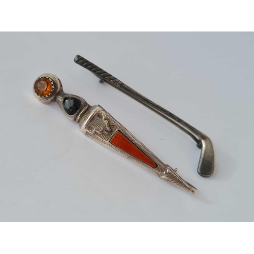 160 - A silver golf club brooch Chester 1909 & a Scottish hard stone silver Dirk brooch