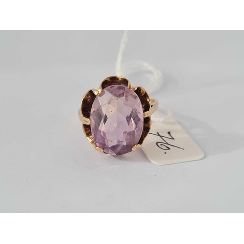 76 - A vintage amethyst 9ct ring size R 4.4g inc