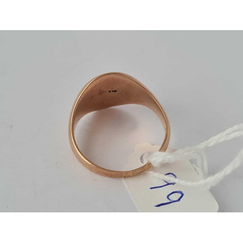 99 - A signet ring, 9ct, size T, 5.5 g.