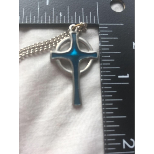 109 - A enamelled Celtic cross pendant necklace