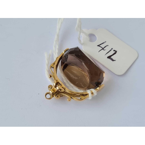 412 - A smokey quartz swivel fob 9ct   5,7 gms