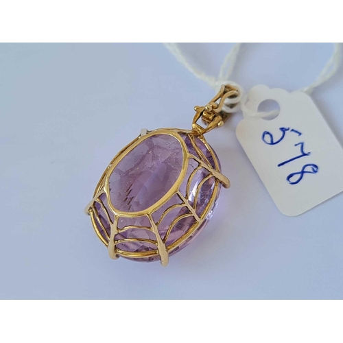 578 - A large amethyst pendant 9ct   8.7 gms