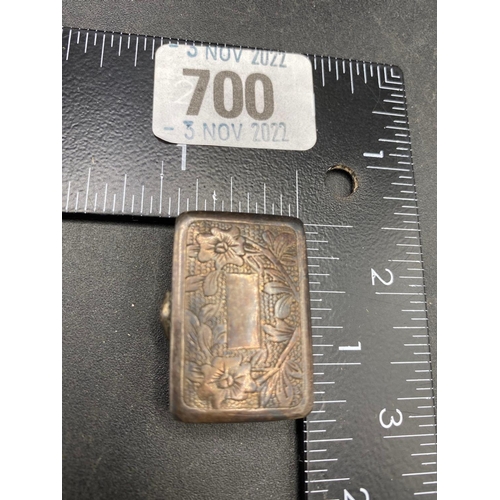 700 - A 19th Century Chinese pill box with hinged cover engraved with flowers by HK?