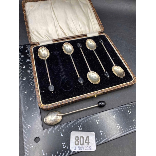 804 - Boxed set of six bean topped spoons. Birmingham 1925