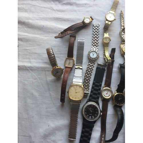 999 - twenty assorted ladies and gents wrist watches