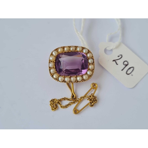 290 - A gold pearl and amethyst brooch