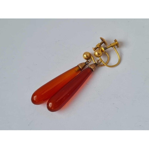 295 - A pair of carnelian drop screw on earrings 9ct