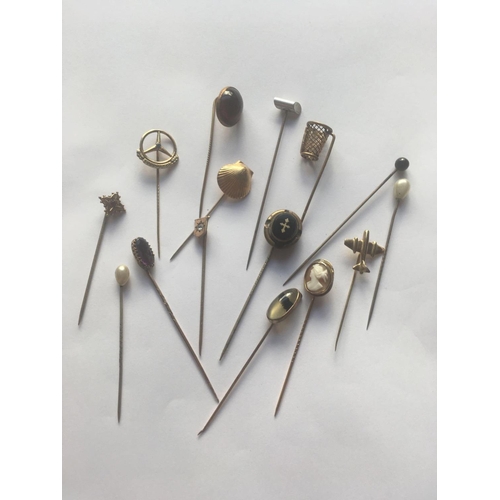 369 - 15  assorted stick pins