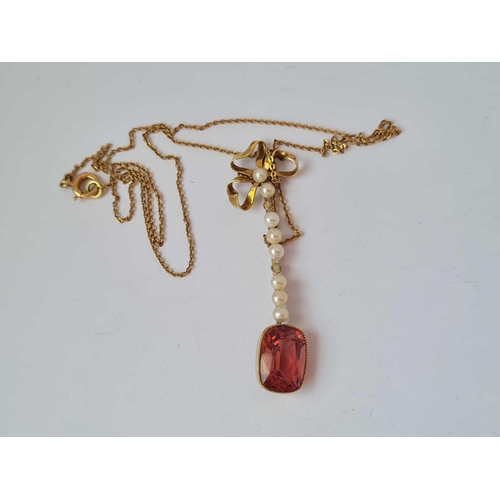 545 - A PEARL AND TOURMALINE PENDANT 15CT GOLD