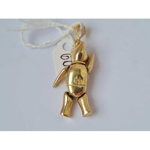 600 - A TEDDY BEAR PENDANT 9CT     11.9 GMS