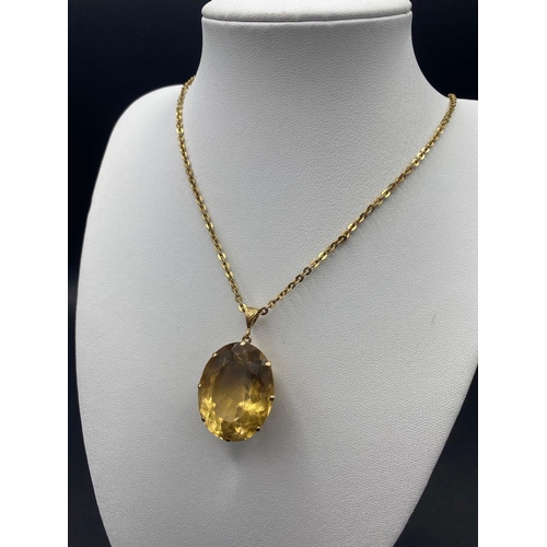 120 - A GOOD 18CT GOLD PENDANT