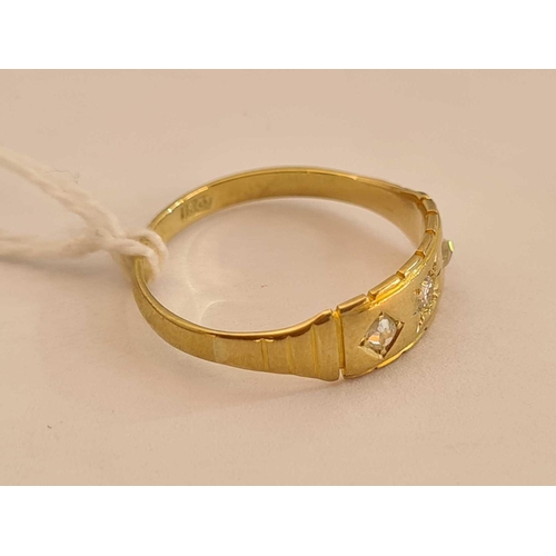 27 - A Victorian three stone diamond ring 18ct gold size O   2.3 gms