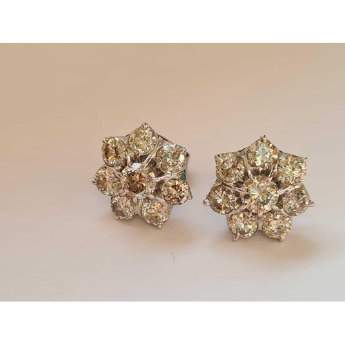 429 - A PAIR OF DIAMOND CLUSTER EARRINGS TOTAL DIAMOND WEIGHT 3.10 CTS APPROX IN 18CT WHITE GOLD WITH PLAT... 