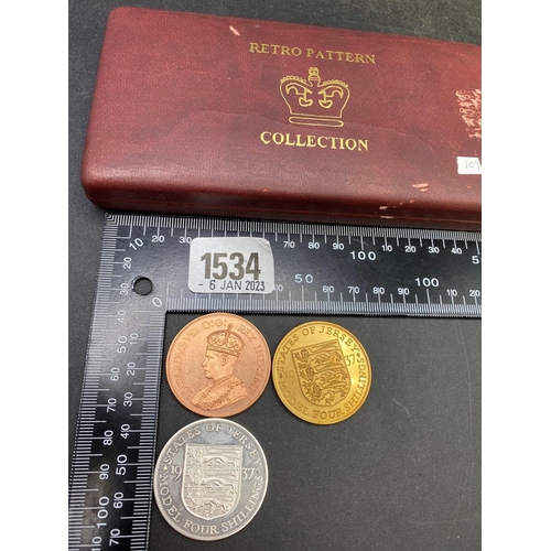 1534 - 3 coin pattern proof collection inc 1 silver 22 g.