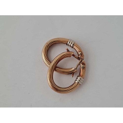 265 - Pair of two colour 9ct gold hoop earrings 2g