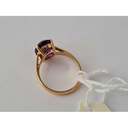 306 - An amethyst 9ct dress ring size O 3.3g inc