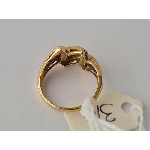 310 - 9ct stone set ring size N 2.6g inc