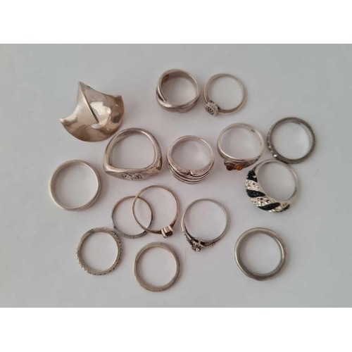 365 - 15 x silver rings 62.7g