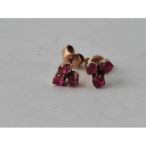 455 - A pair of garnet earrings and pendant 9ct