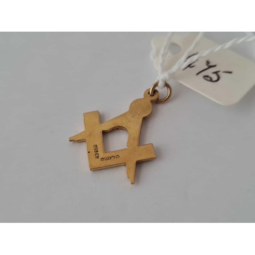 475 - A masonic fob 9ct   1.9 gms